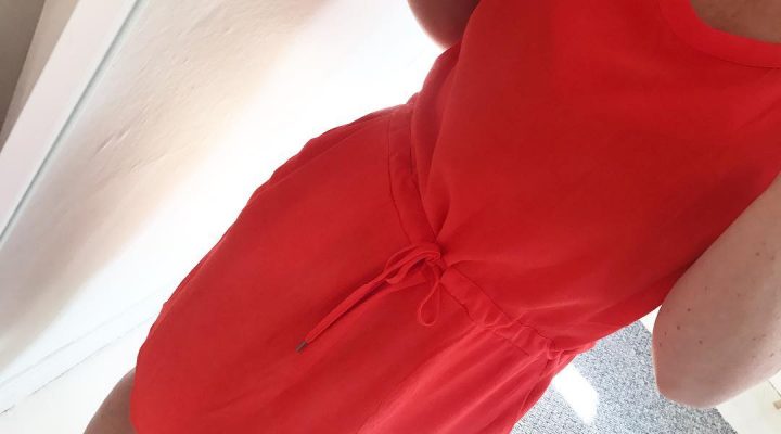 ~ Object klänning ~ Härlig modell med fickor Rött och marin 500kr #butikperochlisa #habo #jönköping #klänning #event #kunddag #sommar